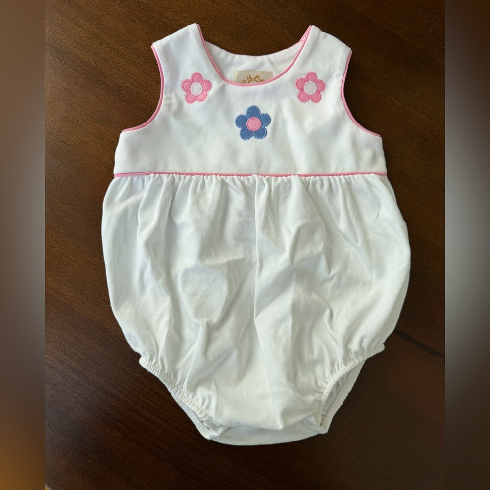 The Beaufort Bonnet Company White and Pink Baby Outfit